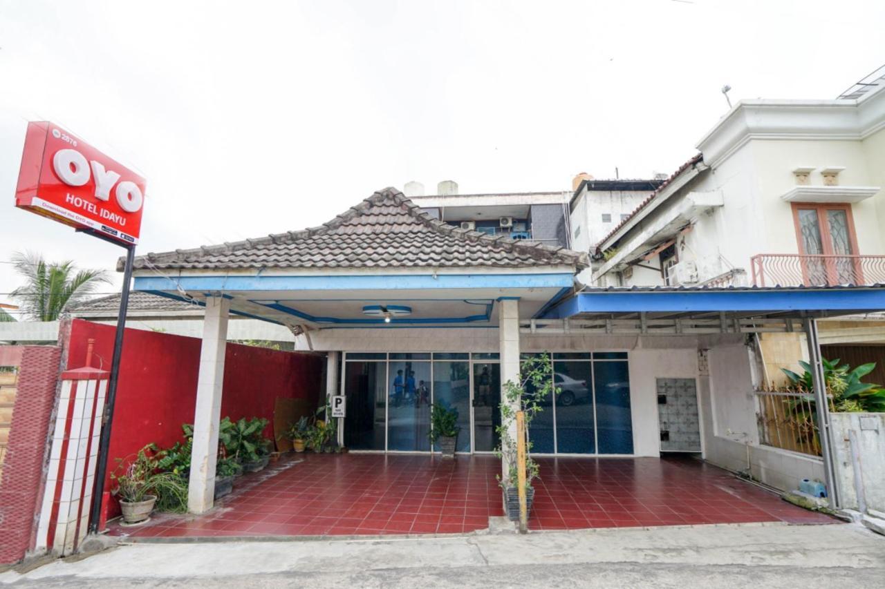 Oyo 2876 Hotel Idayu Palembang Exterior foto
